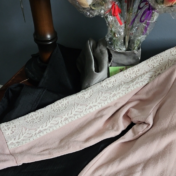 Flora Nikrooz Blush Knitwear - Picture 6 of 13